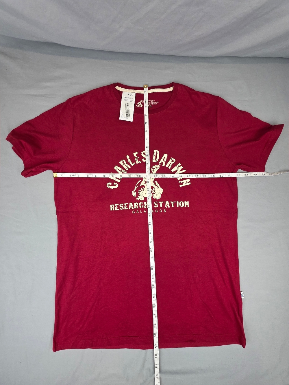 Charles Darwin Research Station T Shirt L Galapagos Tortoise Red Burgandy Logo - Picture 4 of 6